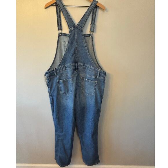 Sonoma Maternity Distressed Denim Straight Leg Overalls Size Large - Picture 4 of 6